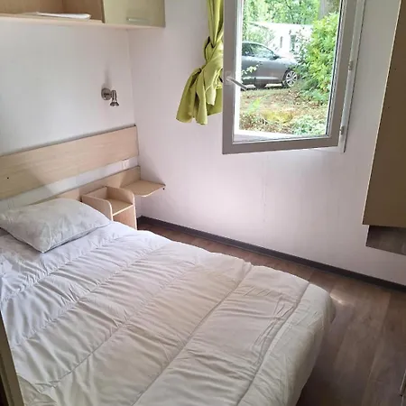 Hector Mobil-home Lodge Saint-Chéron